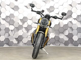 2025 Triumph Speed Twin, чёрный, 1777000 рублей, вид 5