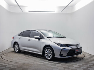 2022 Toyota Corolla XII (E210), серебристый, 1844000 рублей, вид 3