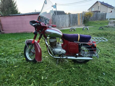 1967 Jawa 250, красный, 150000 рублей, вид 1