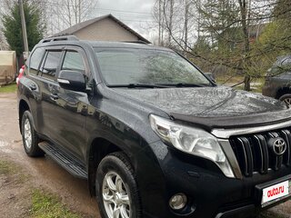 2016 Toyota Land Cruiser Prado 150 Series Рестайлинг 1, чёрный, 3130000 рублей, вид 2