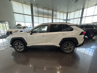 2025 Toyota RAV4 V (XA50), белый, 4550000 рублей, вид 4