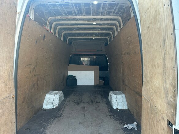 2014 Ford Transit, белый, 1500000 рублей - вид 9