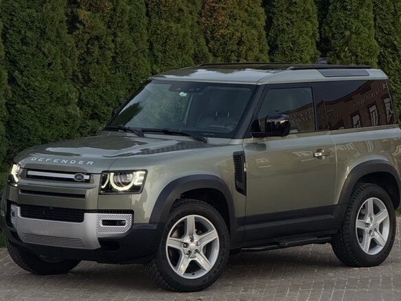 2021 Land Rover Defender 90 II, зелёный, 6650000 рублей