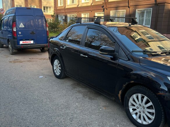 2008 Ford Focus II Рестайлинг, чёрный - вид 4