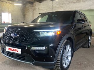 2021 Ford Explorer VI, чёрный, 7000000 рублей, вид 2