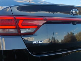 2018 Kia Rio IV, чёрный, 1300000 рублей, вид 5