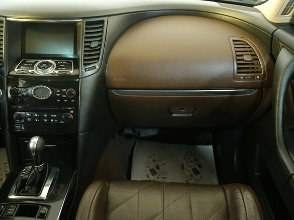 2009 Infiniti FX FX35 II (S51), коричневый - вид 18