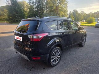 2017 Ford Kuga II Рестайлинг, чёрный, 1350000 рублей, вид 5