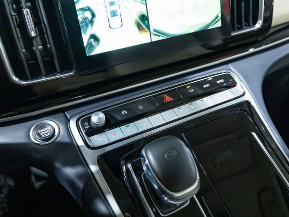 2021 GAC Trumpchi M8 Master Edition I, чёрный, 3449700 рублей - вид 21