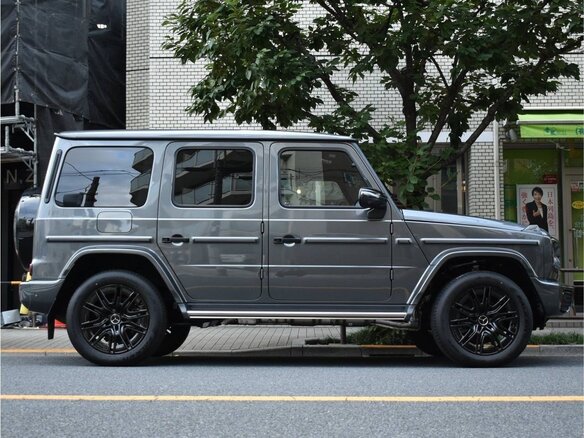 2026 Mercedes-Benz G-Класс 450 d III (W465) Рестайлинг, серый, 27990000 рублей - вид 3