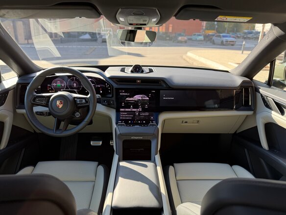 2026 Porsche Cayenne Electric IV, бежевый - вид 21