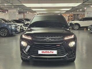 2023 Chevrolet TrailBlazer III, чёрный, 1870777 рублей, вид 4