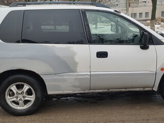 1998 Mitsubishi RVR II, белый, 420000 рублей, вид 2