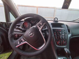 2013 Opel Astra J Рестайлинг, чёрный, 750000 рублей, вид 5
