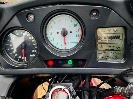1998 Honda VFR 800, красный, 390000 рублей, вид 5