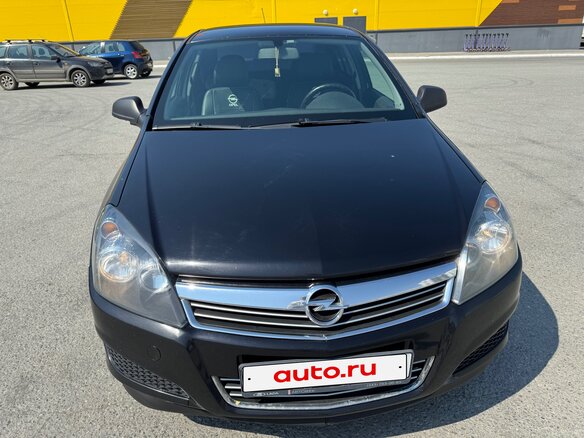 2010 Opel Astra H Рестайлинг, чёрный, 515000 рублей - вид 3