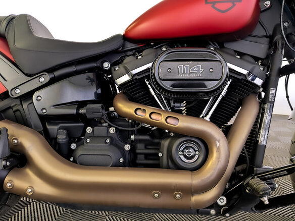 2019 Harley-Davidson Fat Bob, красный, 1449000 рублей - вид 13