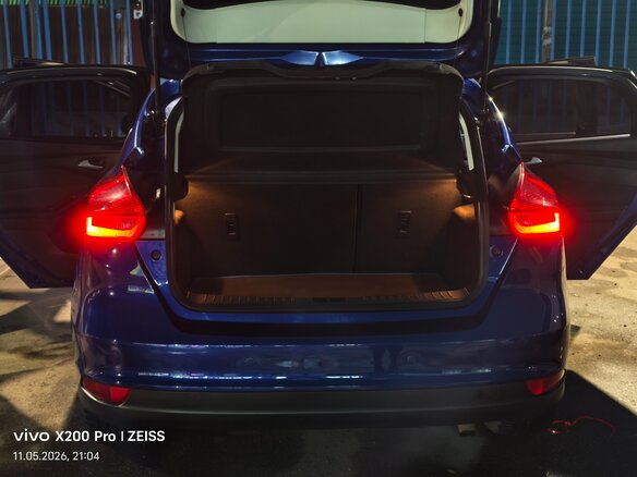 2015 Ford Focus III Рестайлинг, синий, 1050000 рублей - вид 27