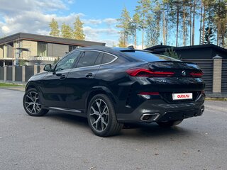 2022 BMW X6 30d III (G06), синий, 10500000 рублей, вид 4