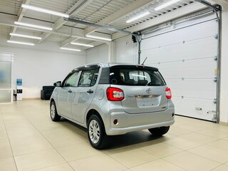 2018 Toyota Passo III, серый, 1049000 рублей, вид 4