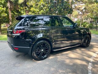 2016 Land Rover Range Rover Sport II, чёрный, 3750000 рублей, вид 4