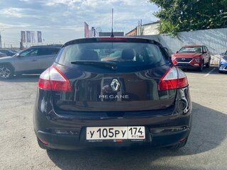 2014 Renault Megane III Рестайлинг, коричневый, 770000 рублей, вид 5