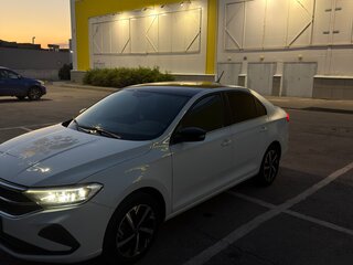 2022 Volkswagen Polo VI, белый, 1850000 рублей, вид 2