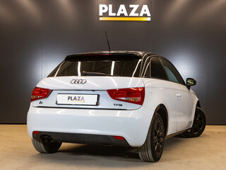 2011 Audi A1 I (8X), белый, 850000 рублей, вид 4