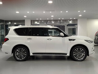 2019 Infiniti QX80 I Рестайлинг 2, белый, 5533000 рублей, вид 4
