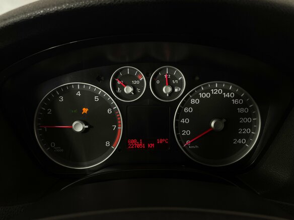 2007 Ford Focus II, серебристый, 320000 рублей - вид 12