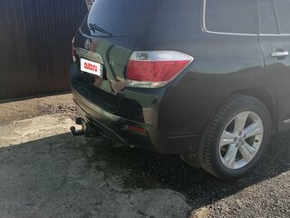 2011 Toyota Highlander II (XU40) Рестайлинг, чёрный, 1620000 рублей, вид 3