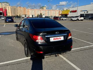 2013 Hyundai Solaris I, чёрный, 635000 рублей, вид 3
