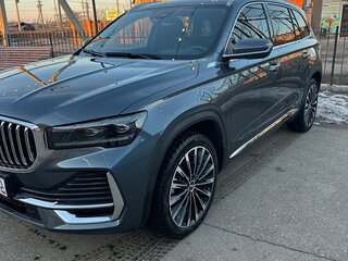 2025 Geely Monjaro (Xingyue L) I Рестайлинг (China Market), серый, 3690000 рублей, вид 4