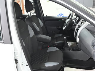 2026 Lada (ВАЗ) Largus Cross I Рестайлинг, белый, 1997000 рублей, вид 4