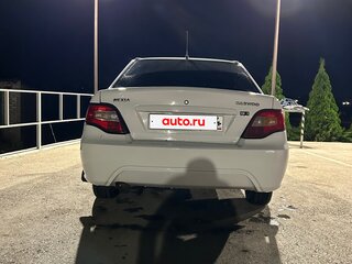 2013 Daewoo Nexia I Рестайлинг, белый, 240000 рублей, вид 3
