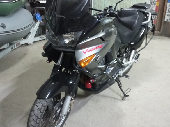 2005 Honda XL1000V Varadero, чёрный, 505000 рублей