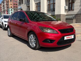 2008 Ford Focus II Рестайлинг, красный, 980000 рублей, вид 3