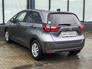 2021 Honda Fit IV, серый, 1275000 рублей, вид 3