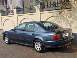 2003 BMW 5 серии 525i IV (E39) Рестайлинг, синий, 955000 рублей, вид 5