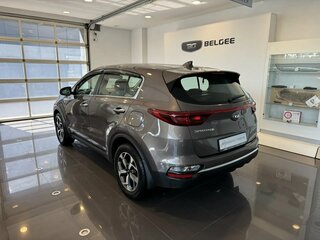 2018 Kia Sportage IV, коричневый, 1999000 рублей, вид 2
