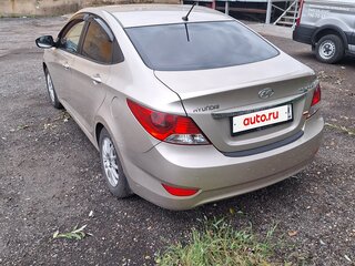 2011 Hyundai Solaris I, бежевый, 520000 рублей, вид 5