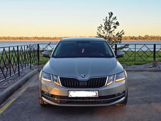 2017 Skoda Octavia III (A7) Рестайлинг, бежевый, 2200000 рублей, вид 5