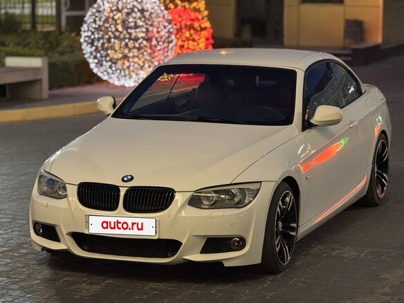 2010 BMW 3 серии 335i V (E90/E91/E92/E93), белый, 2200000 рублей - вид 5