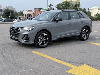2026 Audi Q3 35 TFSI II (F3), серый, 3900000 рублей, вид 1