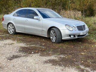 2007 Mercedes-Benz E-Класс 200 NGT III (W211, S211) Рестайлинг, серебристый, 850000 рублей, вид 4