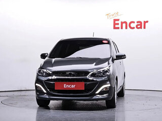2022 Chevrolet Spark IV Рестайлинг, серый, 928000 рублей, вид 3