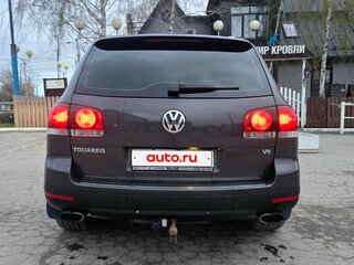 2007 Volkswagen Touareg I Рестайлинг, чёрный, 990000 рублей, вид 4