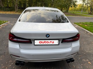 2018 BMW 5 серии 520d xDrive VII (G30/G31/G38), белый, 2600000 рублей, вид 4