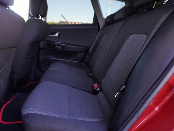 2011 Kia Ceed I Рестайлинг, красный - вид 19
