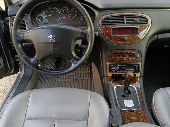 2001 Peugeot 607 I, белый, 260000 рублей - вид 6